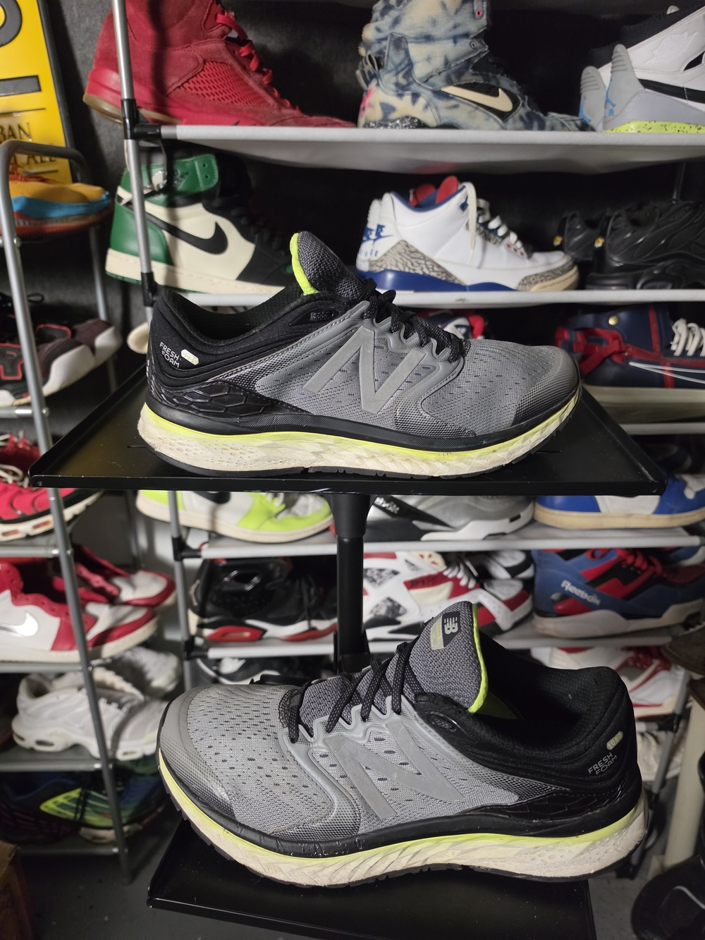 🔥 New Balance 1080 Men's Size 11.5 Grey & Black Running Shoes with Neon Accent